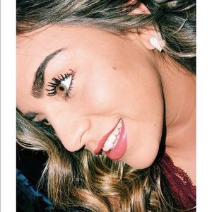 Meet your Posher, Lea